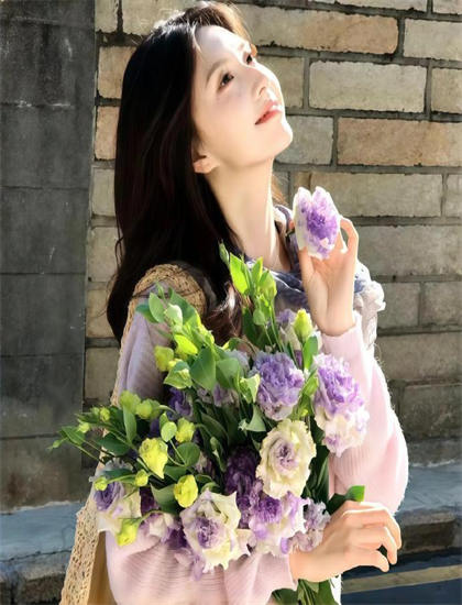 电视剧深度评论：【文化传播分析】《快乐东西第6季》服装的时代还原与角色塑造